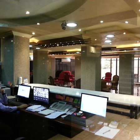 Nahas Plaza Irbid Exterior foto
