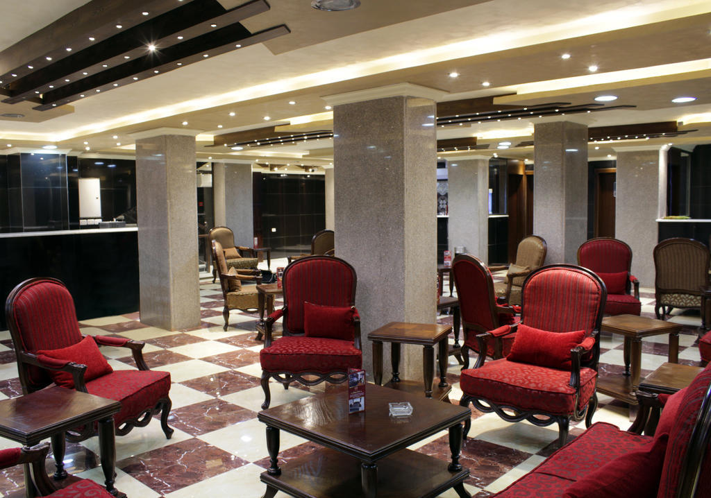 Nahas Plaza Irbid Exterior foto